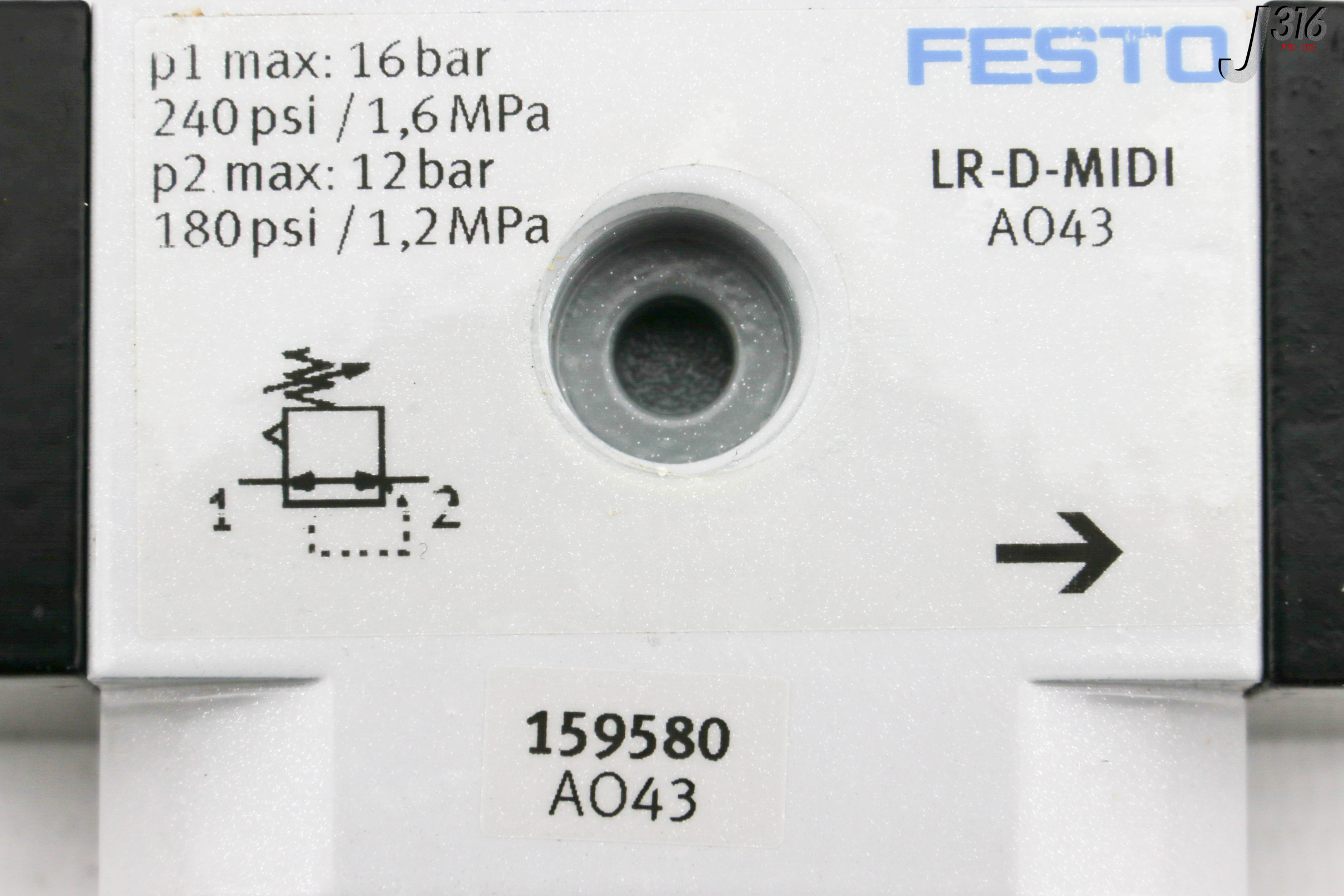 31739 FESTO PRESSURE REGULATOR W/ PRESSURE GAUGE (NEW) LR-3/8-D